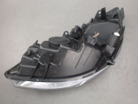 PHARE DROIT RENAULT MEGANE