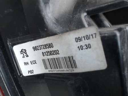 FEU ARRIERE DROIT PEUGEOT 308