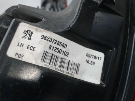 FEU ARRIERE GAUCHE  PEUGEOT 308