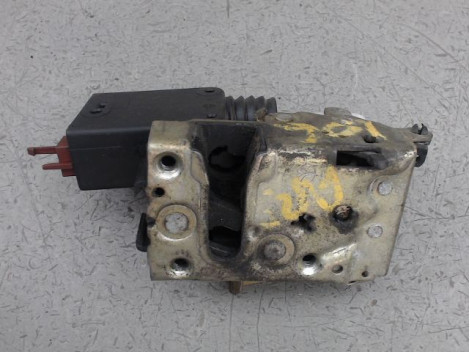 SYSTEME CONDAMNATION ARRIERE DROIT PEUGEOT 106