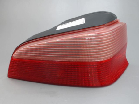 FEU ARRIERE DROIT PEUGEOT 106