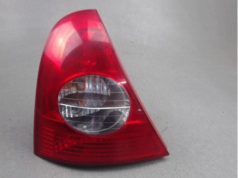 FEU ARRIERE GAUCHE  RENAULT CLIO