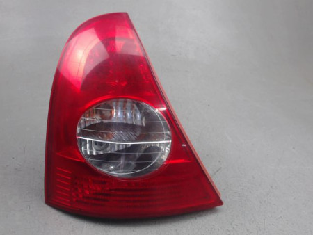 FEU ARRIERE GAUCHE  RENAULT CLIO