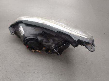 PHARE DROIT OPEL CORSA