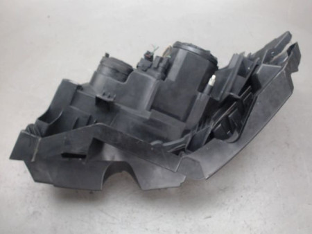 PHARE DROIT RENAULT MEGANE