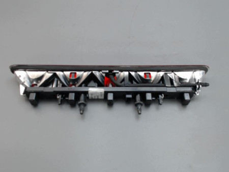 FEUX STOP SUPPLEMENTAIRE PEUGEOT 206