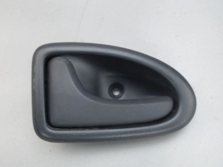 POIGNEE INTERIEURE PORTE AVANT GAUCHE RENAULT CLIO