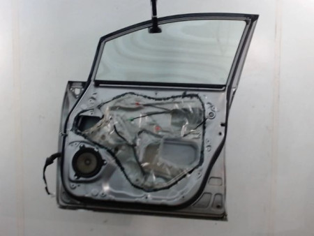 PORTE AVANT DROIT TOYOTA VERSO