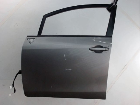 PORTE AVANT GAUCHE TOYOTA VERSO