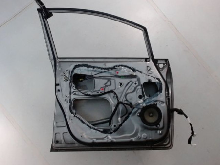 PORTE AVANT GAUCHE TOYOTA VERSO