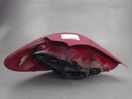 FEU ARRIERE DROIT PEUGEOT 207