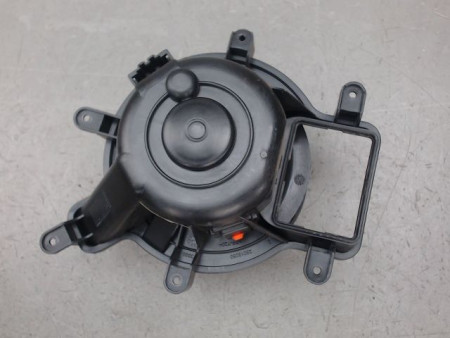 MOTEUR VENTILATEUR CHAUFFAGE PEUGEOT 3008