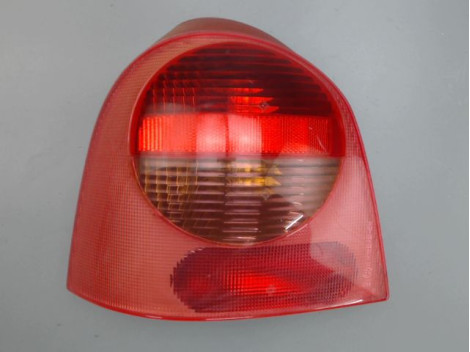 FEU ARRIERE GAUCHE  RENAULT TWINGO