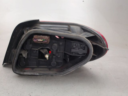 FEU ARRIERE GAUCHE  CITROEN XSARA