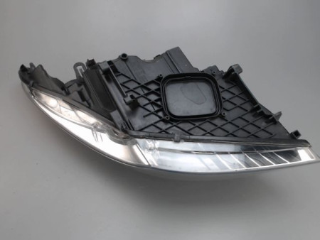 PHARE GAUCHE RENAULT MEGANE