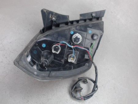 FEU ARRIERE DROIT OPEL ANTARA