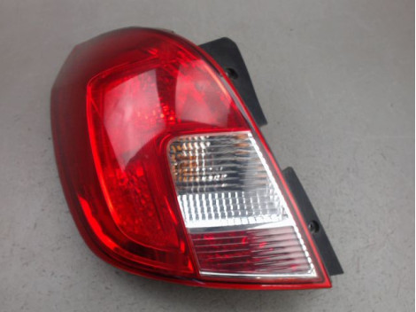 FEU ARRIERE GAUCHE  OPEL ANTARA