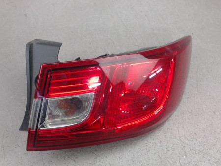 FEU ARRIERE DROIT RENAULT CLIO