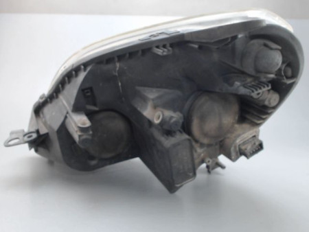 PHARE DROIT OPEL ZAFIRA