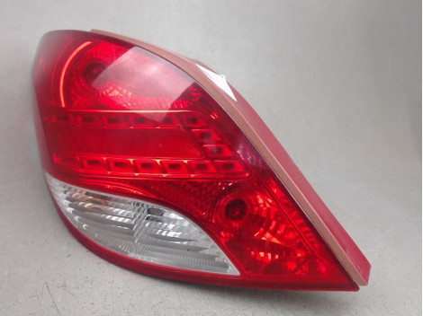 FEU ARRIERE GAUCHE  PEUGEOT 207