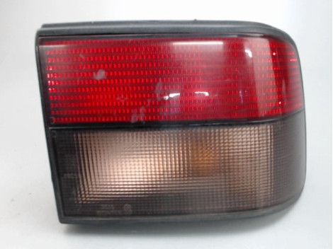 FEU ARRIERE DROIT RENAULT R21