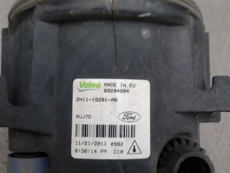 PHARE ANTIBROUILLARD AVANT DROIT FORD FIESTA