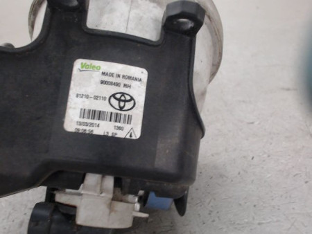 PHARE ANTIBROUILLARD AVANT DROIT TOYOTA VERSO