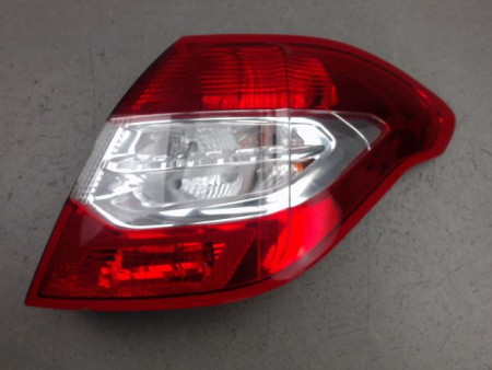 FEU ARRIERE DROIT CITROEN C4