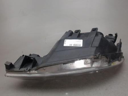 PHARE DROIT PEUGEOT 206