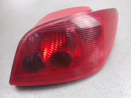 FEU ARRIERE DROIT PEUGEOT 307