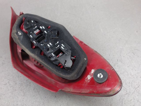 FEU ARRIERE DROIT PEUGEOT 307