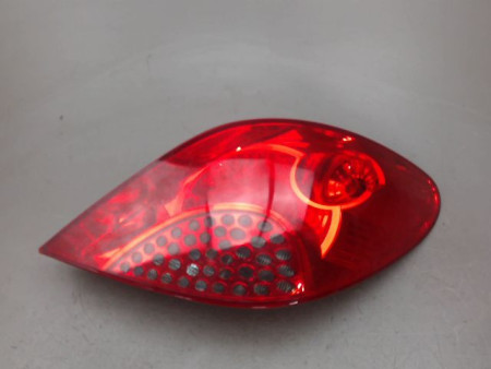 FEU ARRIERE DROIT PEUGEOT 207