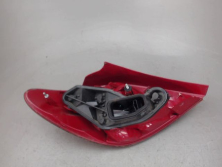 FEU ARRIERE DROIT PEUGEOT 207