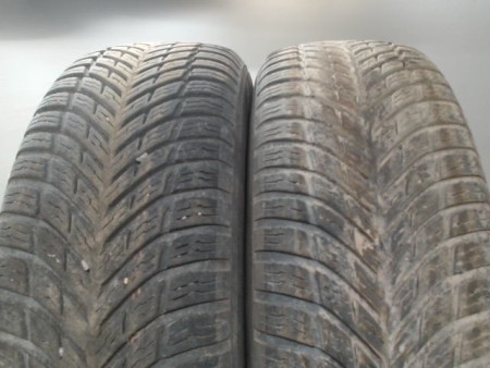 Paire de pneus NOKIAN SEASONPROOF 185 65 15 88 H