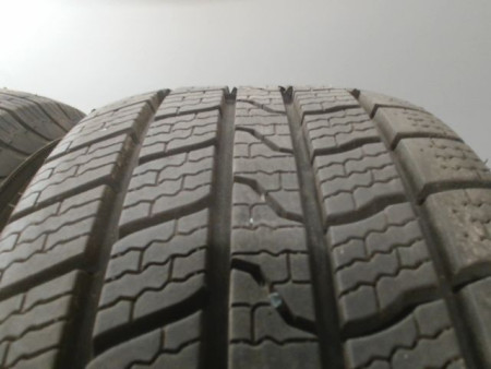 Paire de pneus APLUS A909 195 55 15 85 V