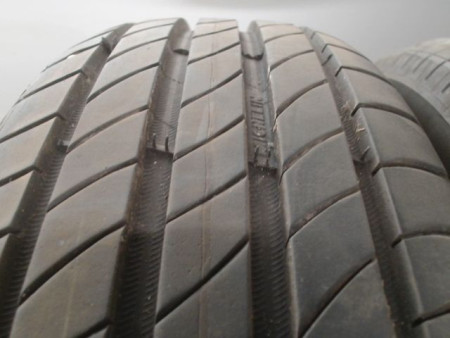 Paire de pneus MICHELIN PRIMACY 4 165 65 15 81 T