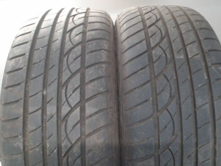 Paire de pneus ROVELO RPX-988 225 55 17 101 W
