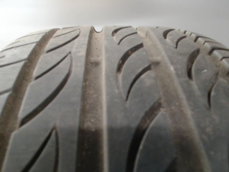 Pneu PIRELLI PZERO NERO 215 45 17 91 Y