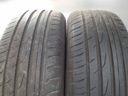 Paire de pneus TOYO PROXES CF2 175 60 15 81 V