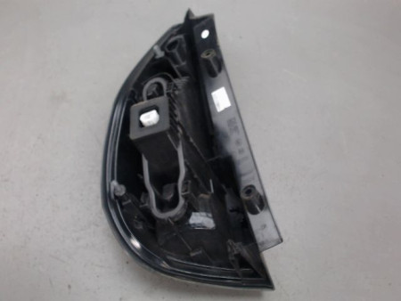 FEU ARRIERE DROIT RENAULT MEGANE
