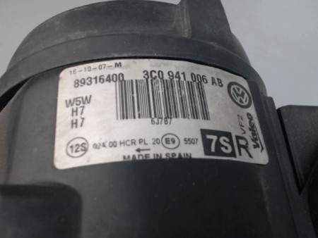 PHARE DROIT VOLKSWAGEN PASSAT