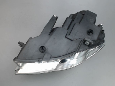 PHARE DROIT VOLKSWAGEN PASSAT