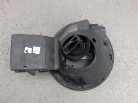 VOLET DE TRAPPE CARBURANT RENAULT CLIO