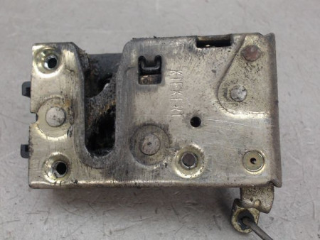 SYSTEME CONDAMNATION AVANT DROIT PEUGEOT 106