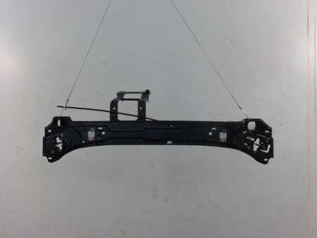TRAVERSE SUPERIEURE ARMATURE AVANT MERCEDES CLASSE C