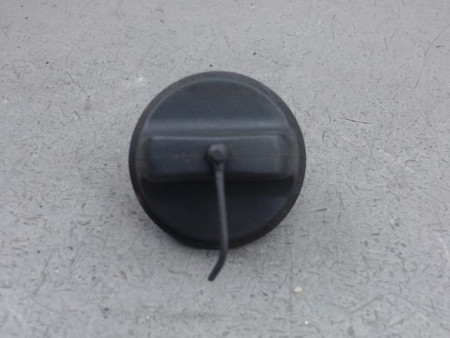 BOUCHON RESERVOIR A CARBURANT RENAULT CLIO