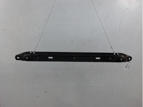 TRAVERSE INFERIEURE ARMATURE AVANT PEUGEOT 308