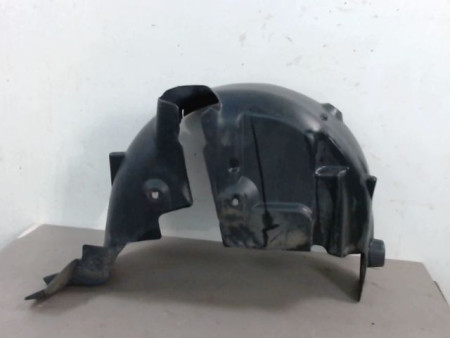 PARE-BOUE ARRIERE GAUCHE RENAULT CLIO