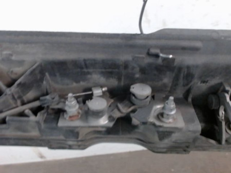 TRAVERSE SUPERIEURE ARMATURE AVANT PEUGEOT 308