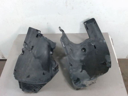 PARE-BOUE AVANT GAUCHE RENAULT MODUS
